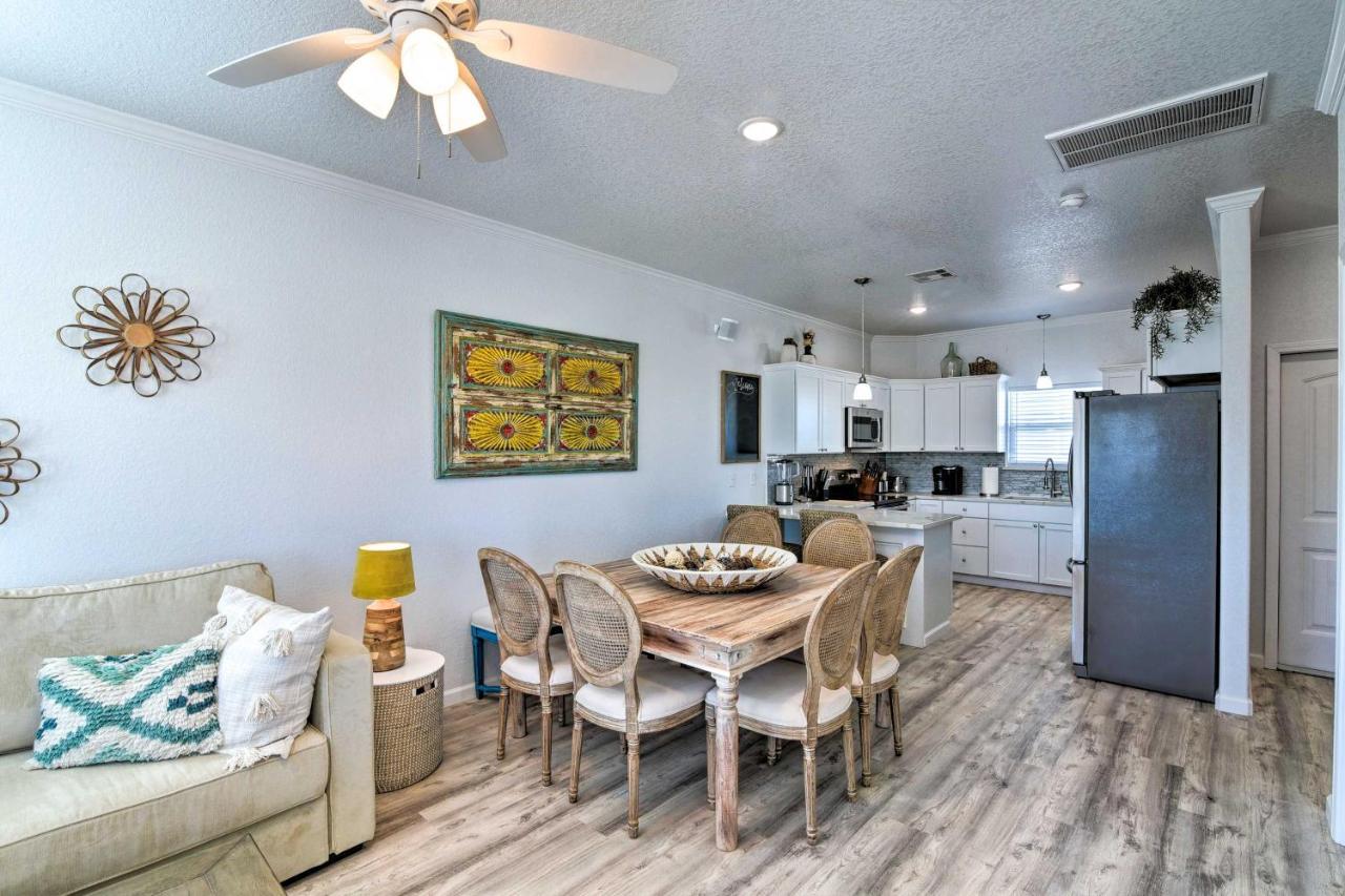 Coastal Surfside Beach House Walk To The Ocean! Εξωτερικό φωτογραφία